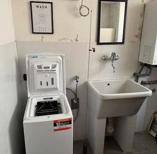 Maddy's House Apartment Mandello del Lario