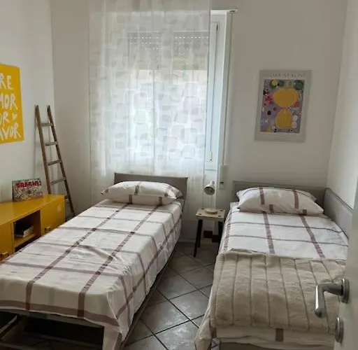 Apartment Maddy's House Mandello del Lario