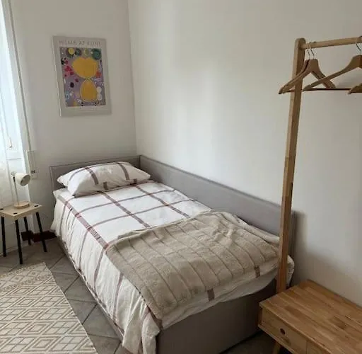 Maddy's House * Mandello del Lario