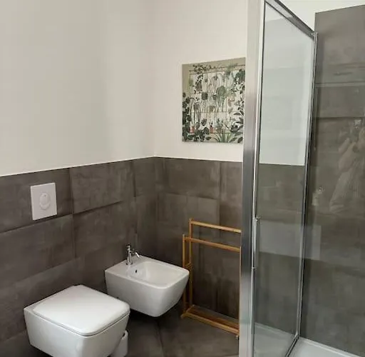 Maddy's House * Mandello del Lario