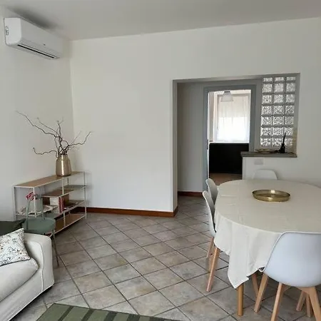 Апартаменты Maddy's House